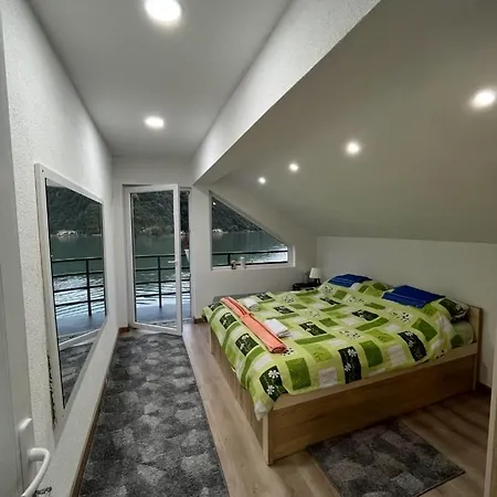 Vikendica Teodora - Zvornik