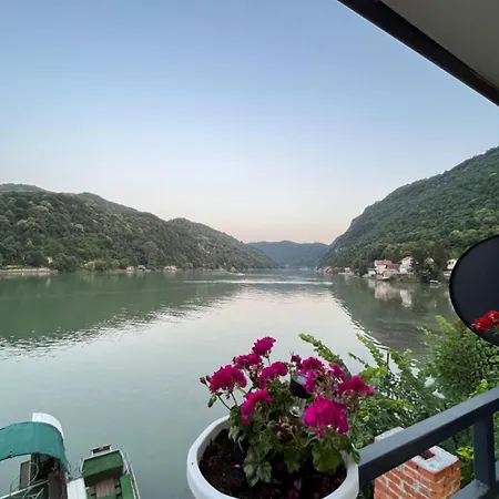 Vikendica Teodora - Dom wakacyjny Zvornik