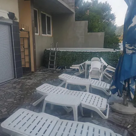 Vikendica Teodora - *